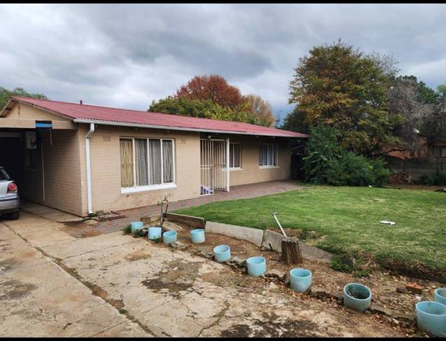 3 BEDROOM HOUSE FOR SALE IN SASOLBURG EXT 1